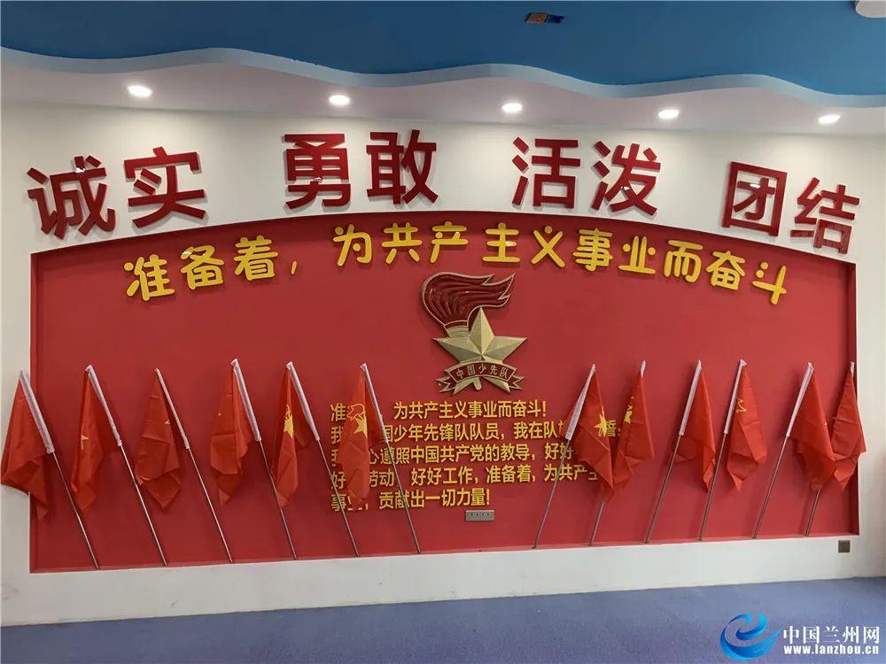 留学工商管理专业的学生是否更愿意选择去新加坡的大学读书深造？游戏画面